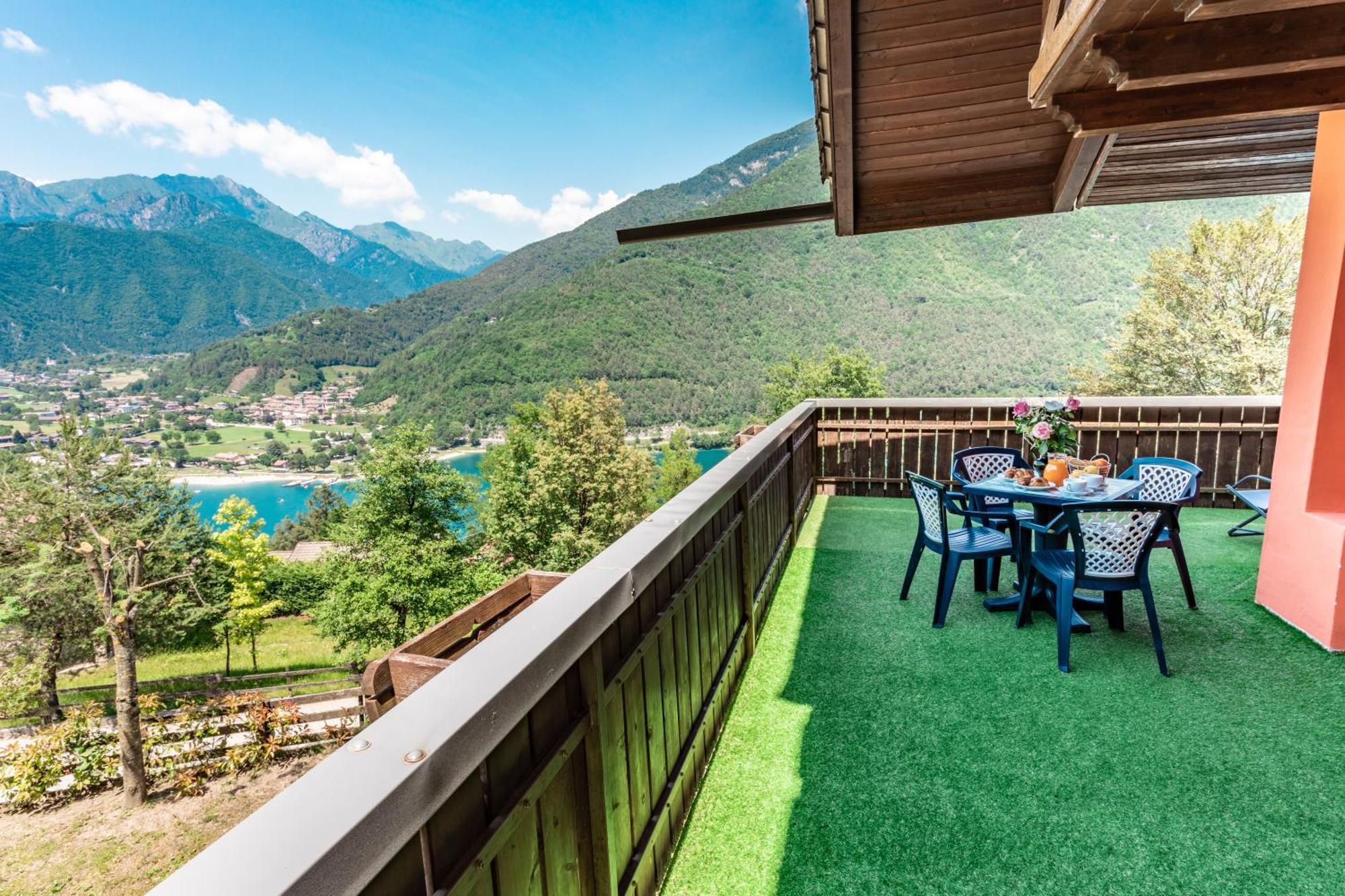 Le Terrazze Sul Lago - Ledro House Pieve Di Ledro Habitación foto